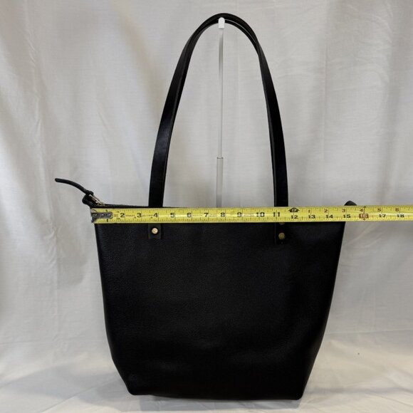 Portland Leather, Medium Zipper Tote Bag, Black Pebbled Leather, BNNU - Picture 6 of 14